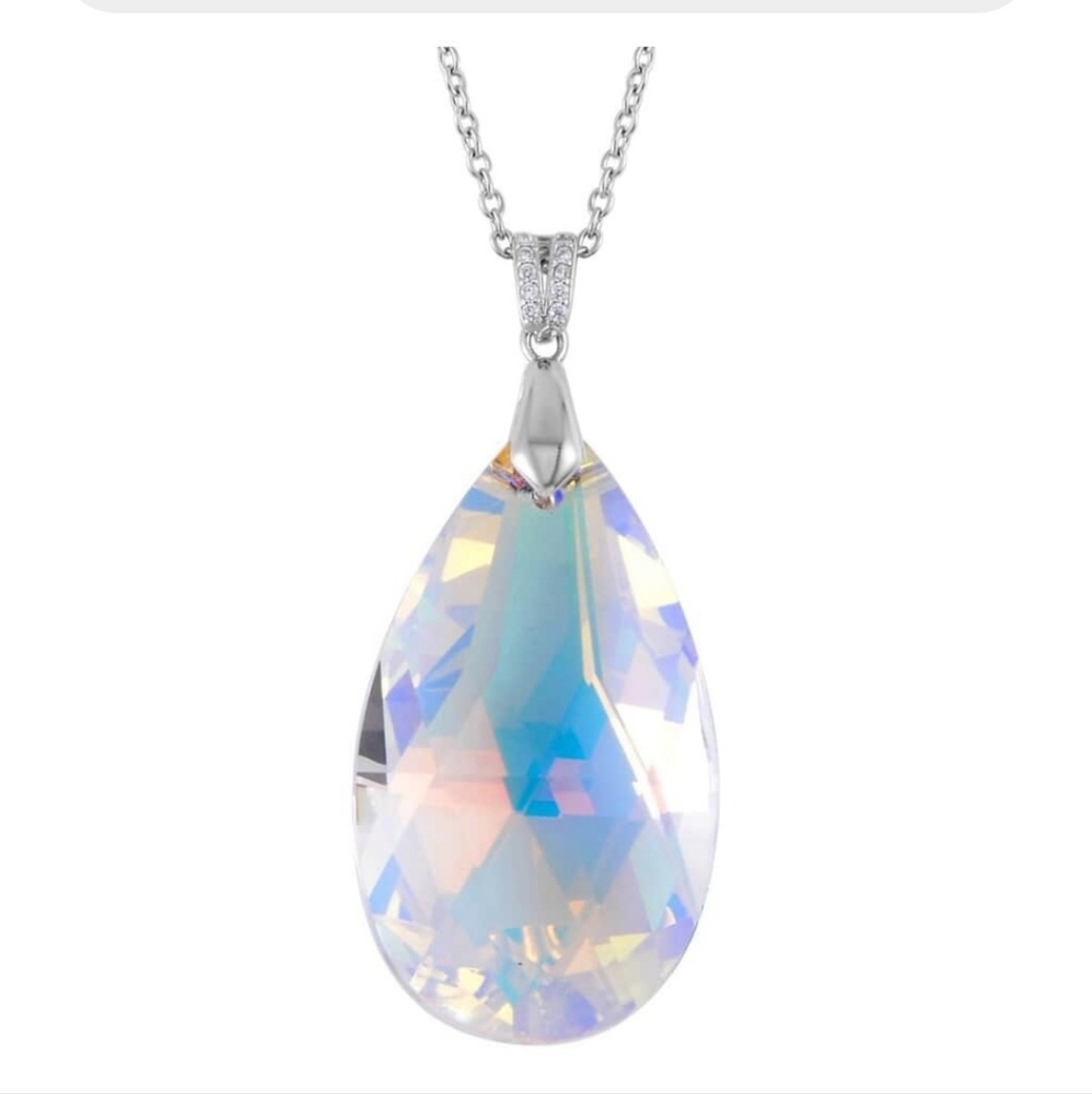 Pear Shaped Quartz Necklace